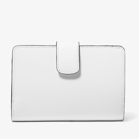 Michael Medium Crossgrain Leather Bifold Wallet
Optic White
NWT - Picture 3 of 16